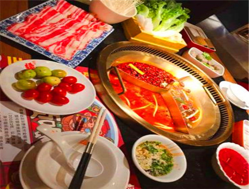 鸿运火锅