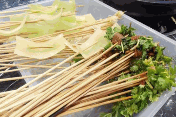 阿龙串串