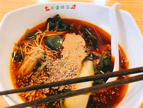 川香四溢麻辣烫