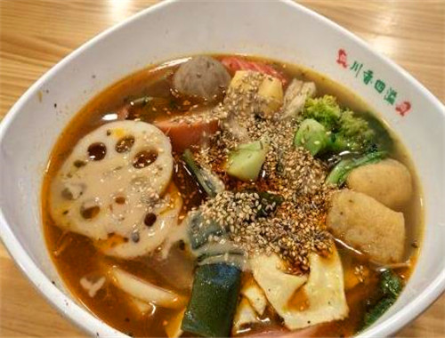 川香四溢麻辣烫