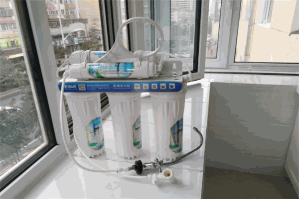 青山泉净水器