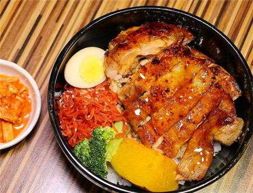 川崎牛排饭
