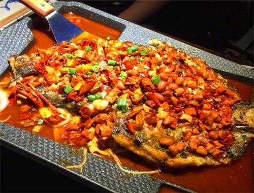 麻辣青年烤鱼