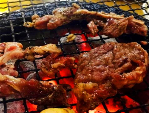 谷胜立标王烤肉