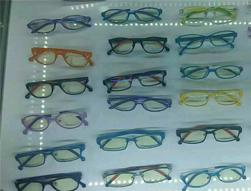 同仁眼镜