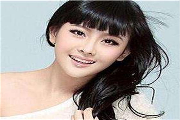 红妆美容院加盟