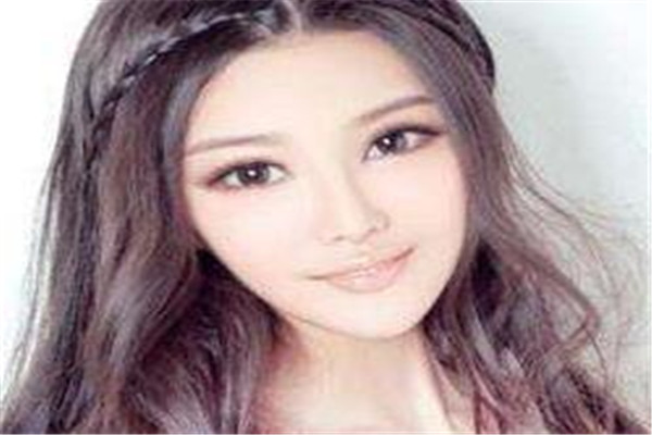 红妆美容院加盟