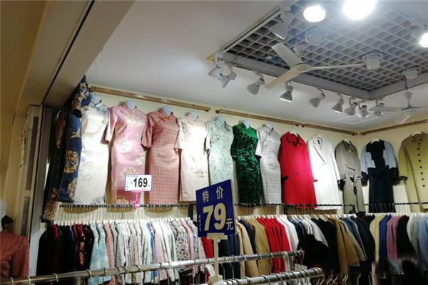 赛维服饰