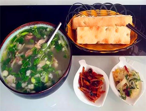 宝富大饼羊汤