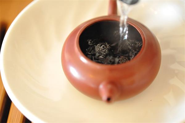 里面有茶