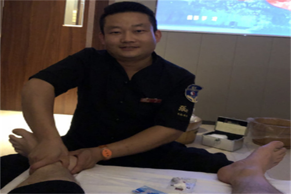 张老足底足疗加盟