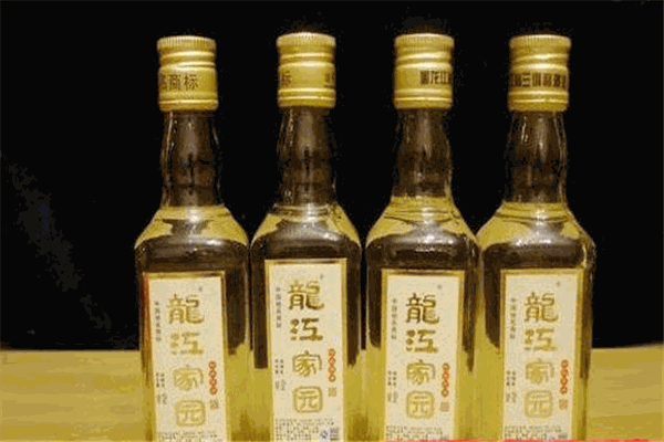 龙江堡酒