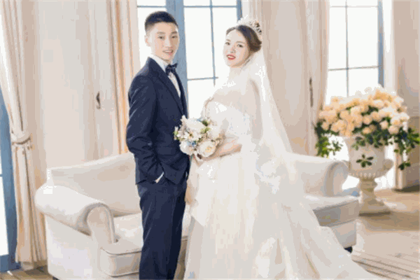 皇家新娘婚纱摄影