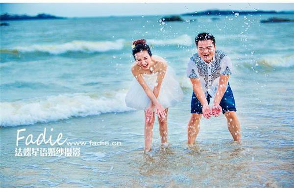 法蝶婚纱摄影