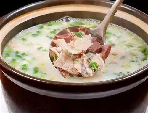东和羊肉汤