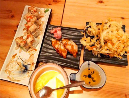 东京食堂
