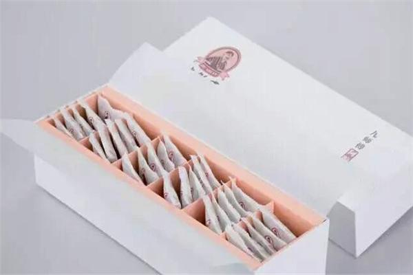 九师傅阿胶糕