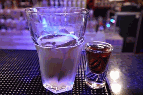 天堂酒吧