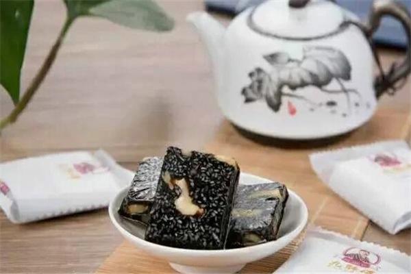 九师傅阿胶糕
