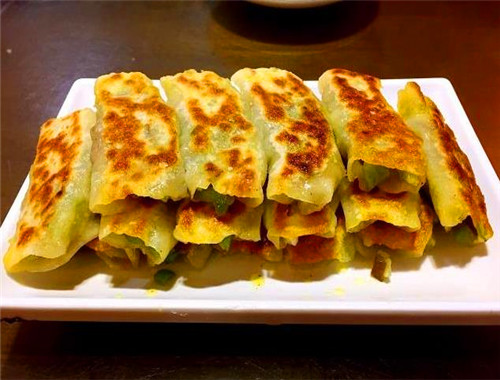 大嘴锅贴