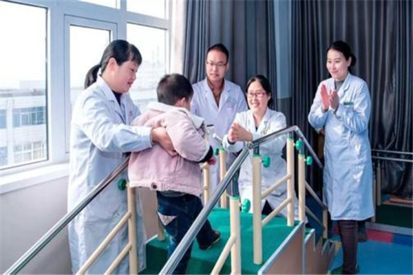 高望医学加盟