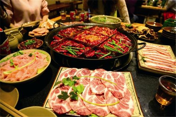 独山牛肉火锅加盟