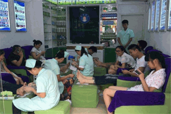 灰甲靓卫生用品加盟