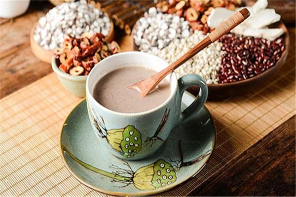 粤膳和五谷膳食