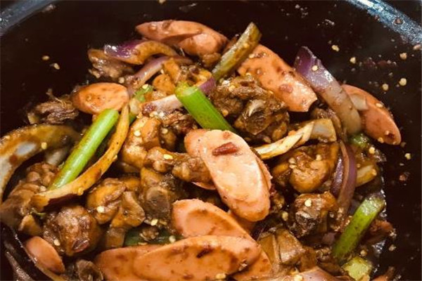 黄鼠狼鸡公煲