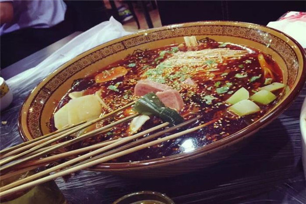 鼎记串串香