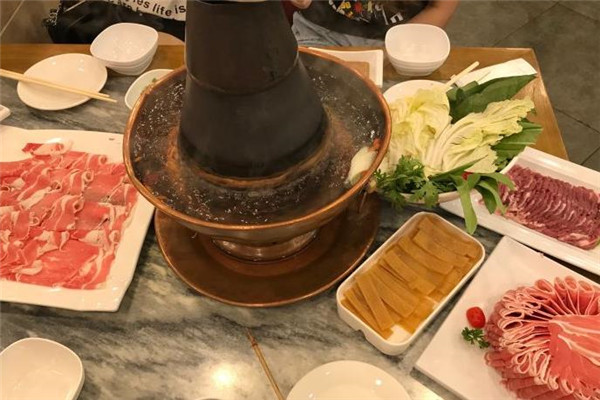聚宝源火锅