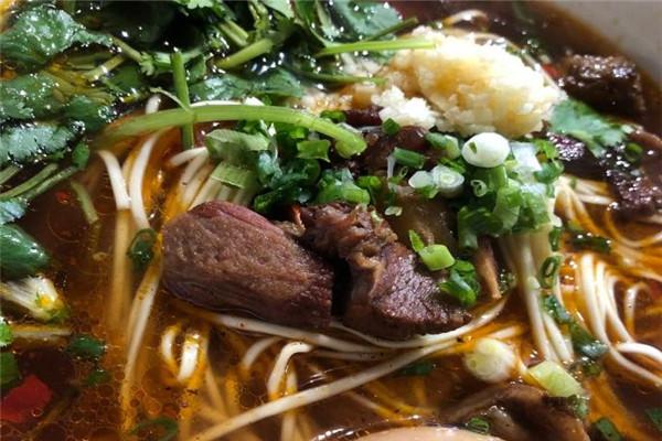 贺记牛肉粉