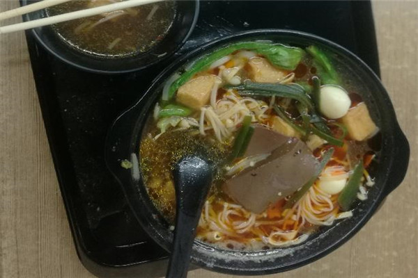 天客隆米线