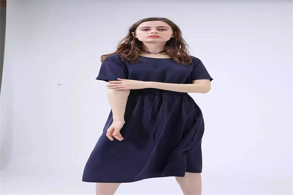 仙也慕女装加盟