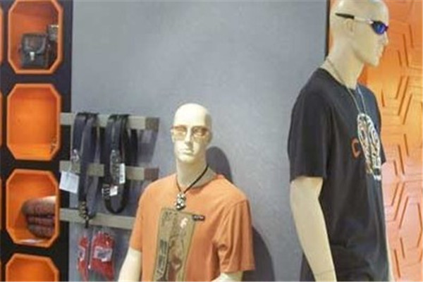 卡锐仕服饰