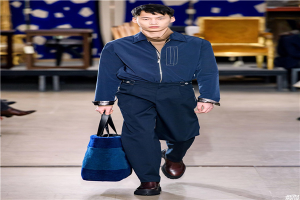 创普卫男装