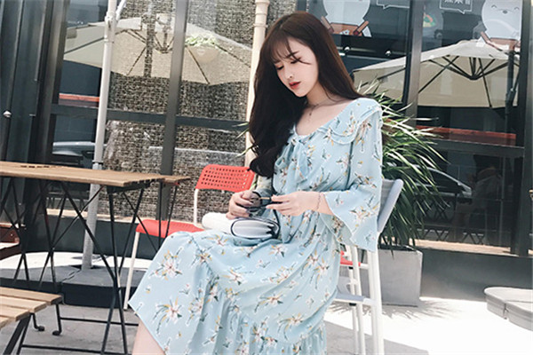 美丽春天女装加盟
