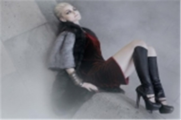 诗丽蕉女装