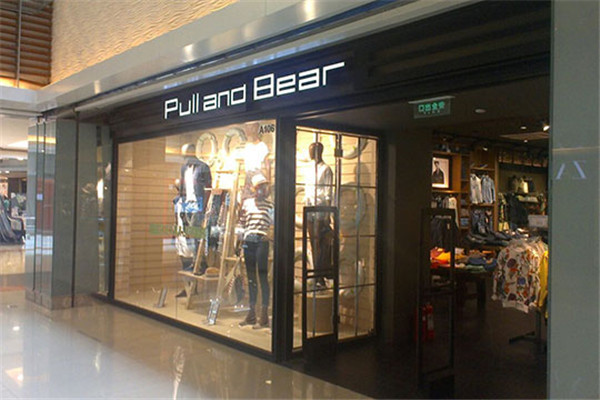 Pull and Bear服装