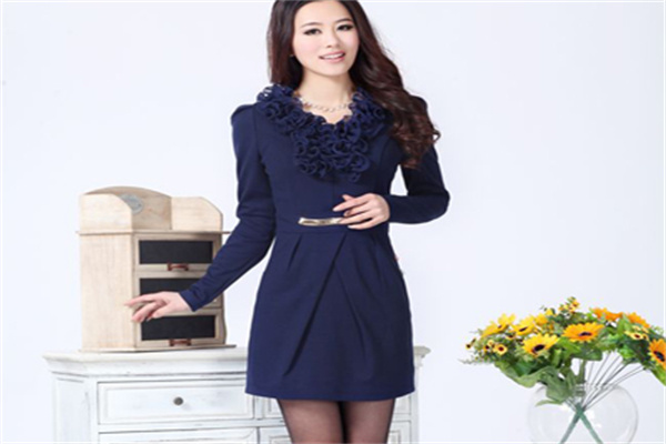妆装服饰