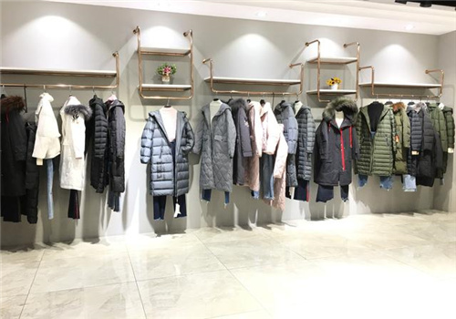 风之韵羽绒服