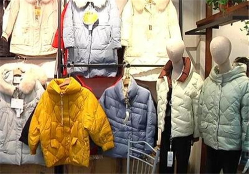 风之韵羽绒服