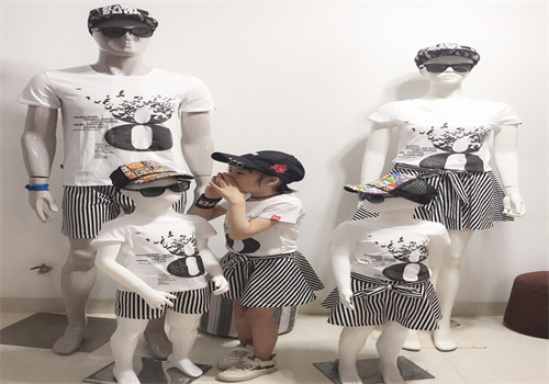 爱恩贝亲情服饰