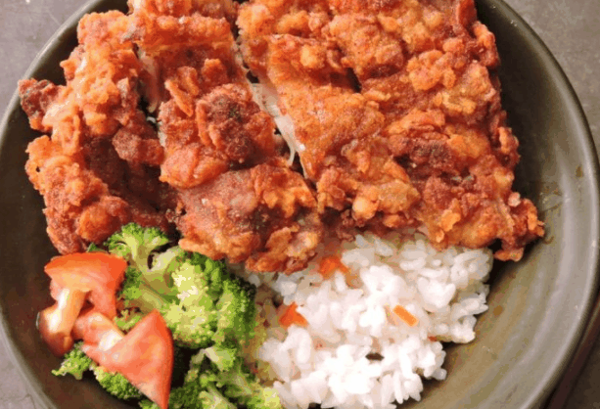 名古屋炸鸡盖饭便当