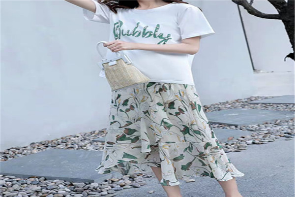 千姿秀女装加盟