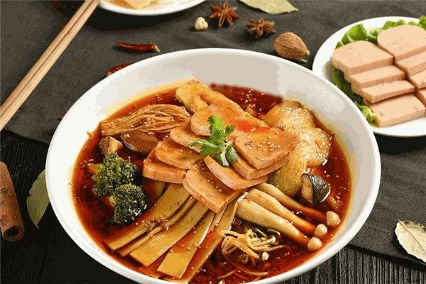 拌嘴冒菜