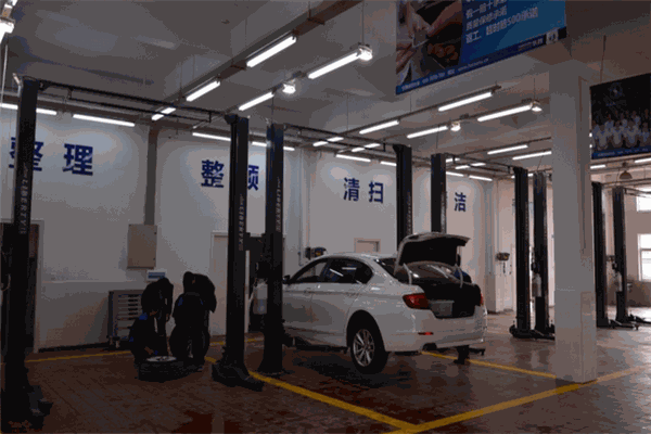 华胜专修连锁加盟
