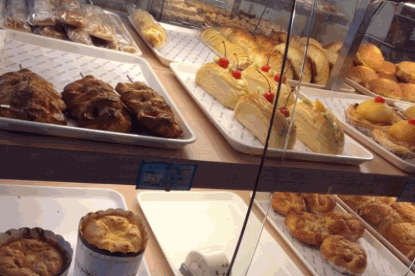 品香西饼店