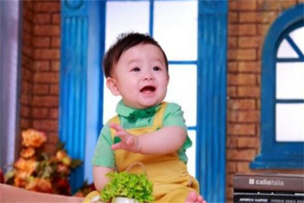 童真100专业儿童摄影