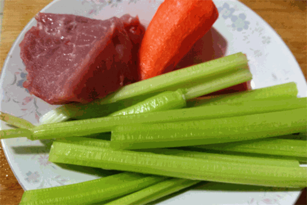 普艾森卡食材